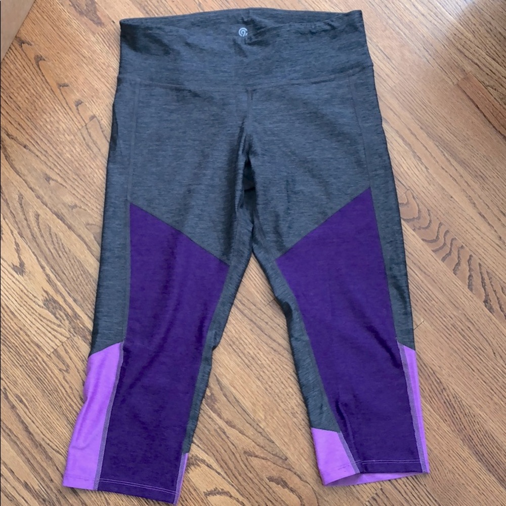 NWOT Champion Capri